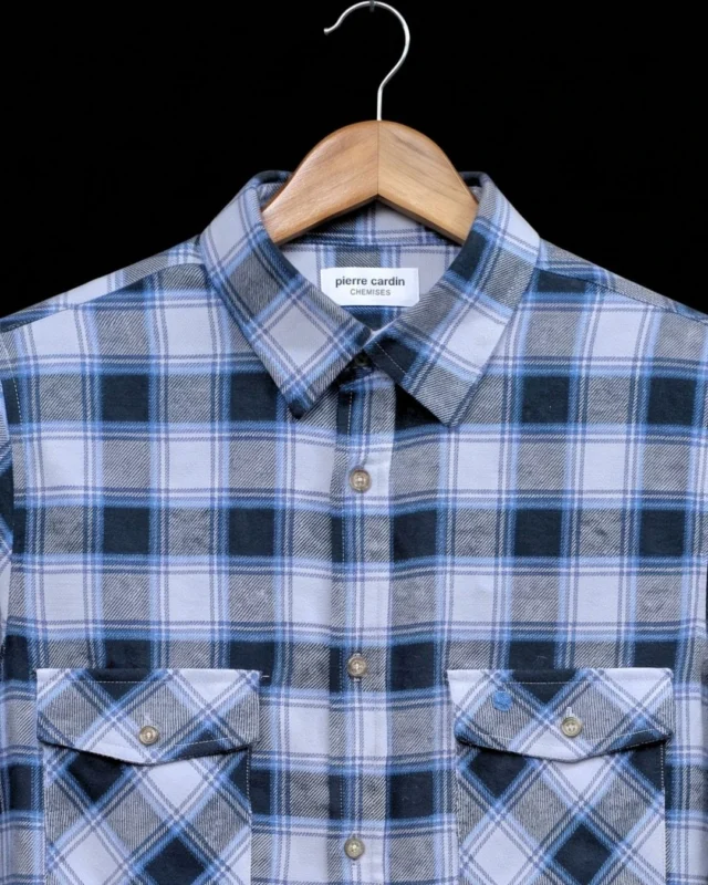Pierre Cardin Blue 17